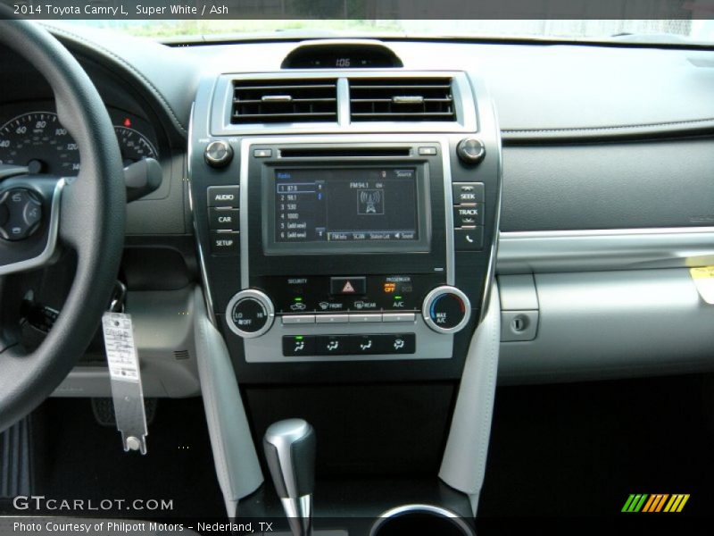 Super White / Ash 2014 Toyota Camry L