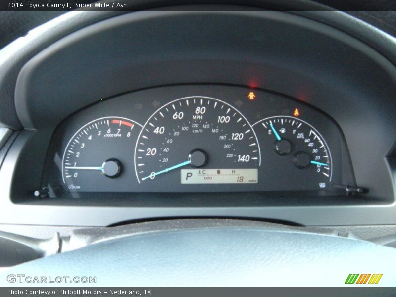 Super White / Ash 2014 Toyota Camry L