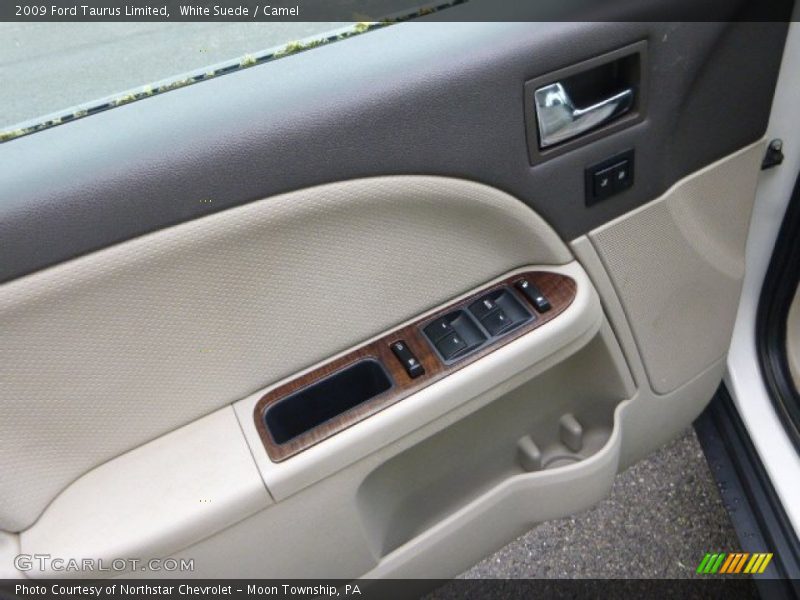 White Suede / Camel 2009 Ford Taurus Limited