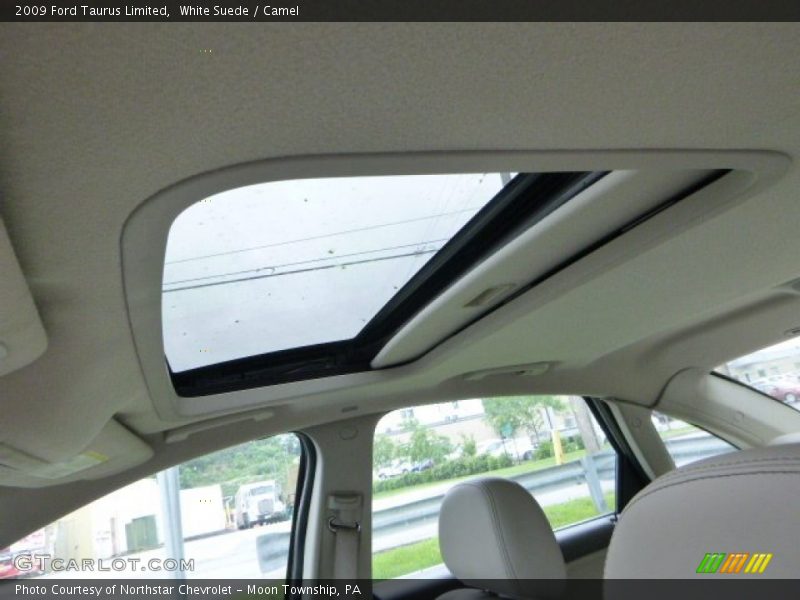 White Suede / Camel 2009 Ford Taurus Limited