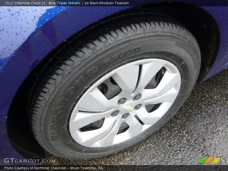 Blue Topaz Metallic / Jet Black/Medium Titanium 2012 Chevrolet Cruze LS