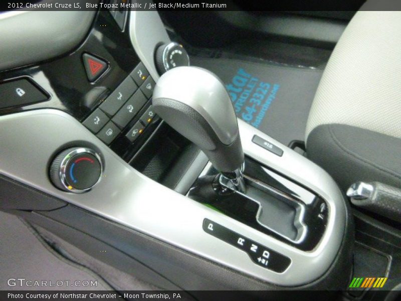 Blue Topaz Metallic / Jet Black/Medium Titanium 2012 Chevrolet Cruze LS