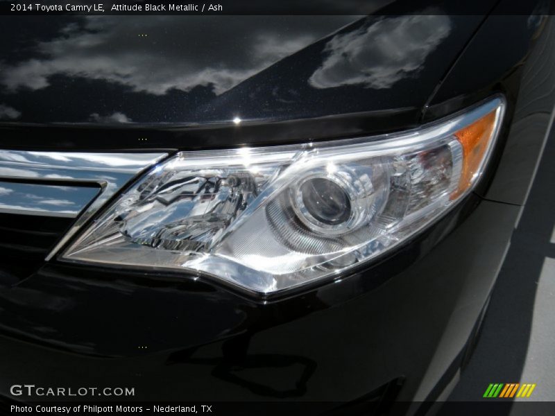 Attitude Black Metallic / Ash 2014 Toyota Camry LE