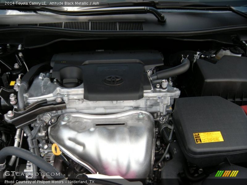 Attitude Black Metallic / Ash 2014 Toyota Camry LE