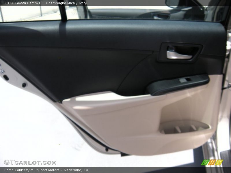 Champagne Mica / Ivory 2014 Toyota Camry LE