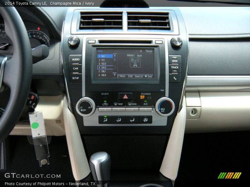 Champagne Mica / Ivory 2014 Toyota Camry LE
