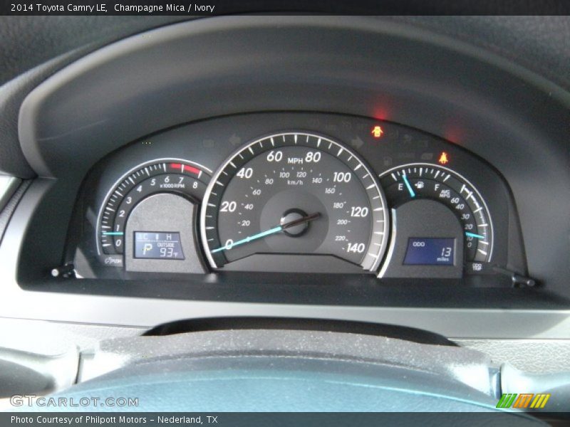Champagne Mica / Ivory 2014 Toyota Camry LE