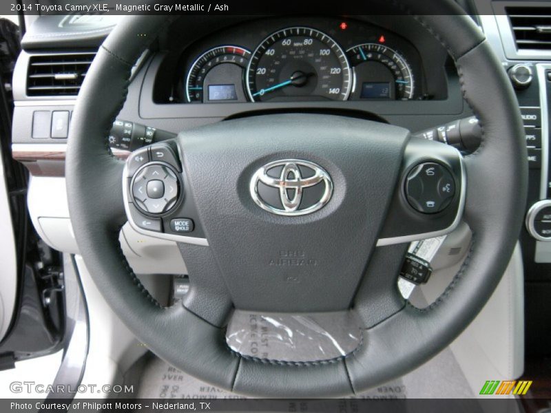  2014 Camry XLE Steering Wheel