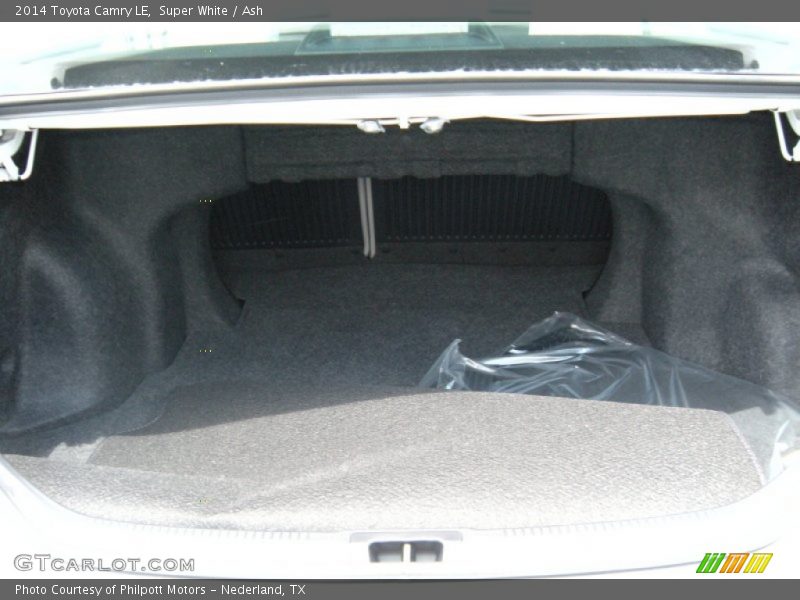Super White / Ash 2014 Toyota Camry LE