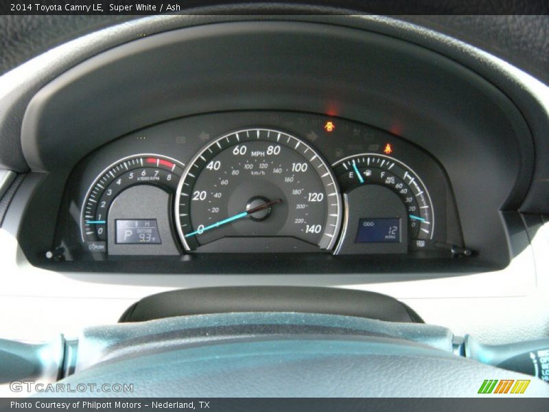 Super White / Ash 2014 Toyota Camry LE