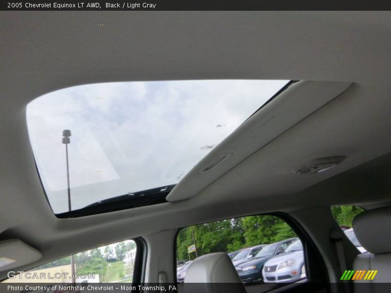 Black / Light Gray 2005 Chevrolet Equinox LT AWD