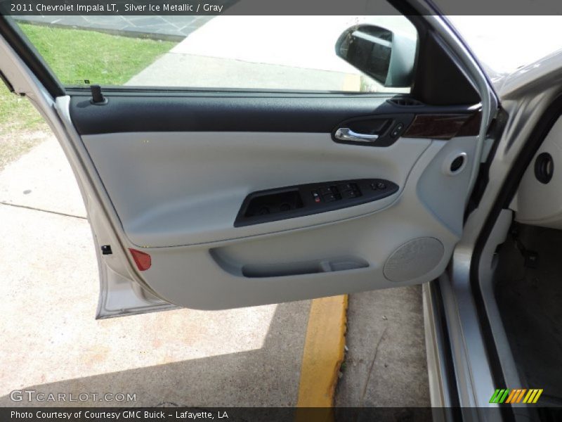 Silver Ice Metallic / Gray 2011 Chevrolet Impala LT
