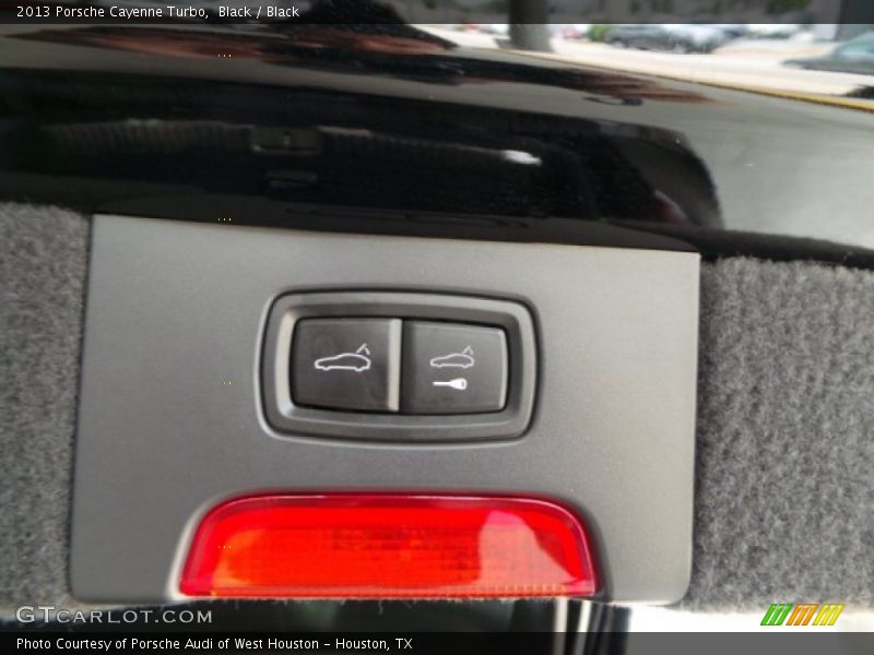 Black / Black 2013 Porsche Cayenne Turbo