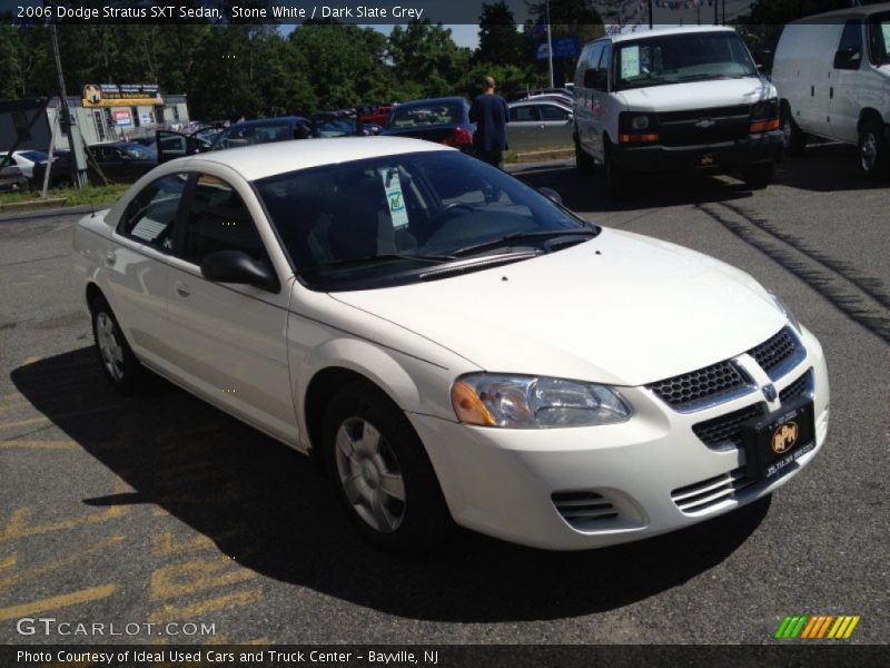 Stone White / Dark Slate Grey 2006 Dodge Stratus SXT Sedan
