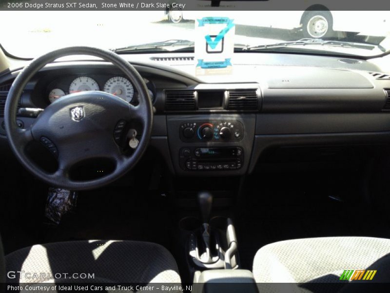 Stone White / Dark Slate Grey 2006 Dodge Stratus SXT Sedan