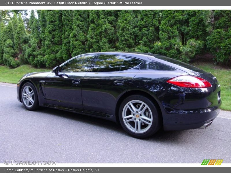 Basalt Black Metallic / Cognac/Cedar Natural Leather 2011 Porsche Panamera 4S