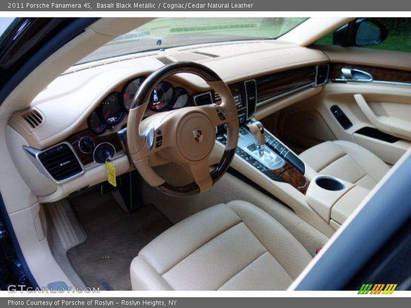Basalt Black Metallic / Cognac/Cedar Natural Leather 2011 Porsche Panamera 4S