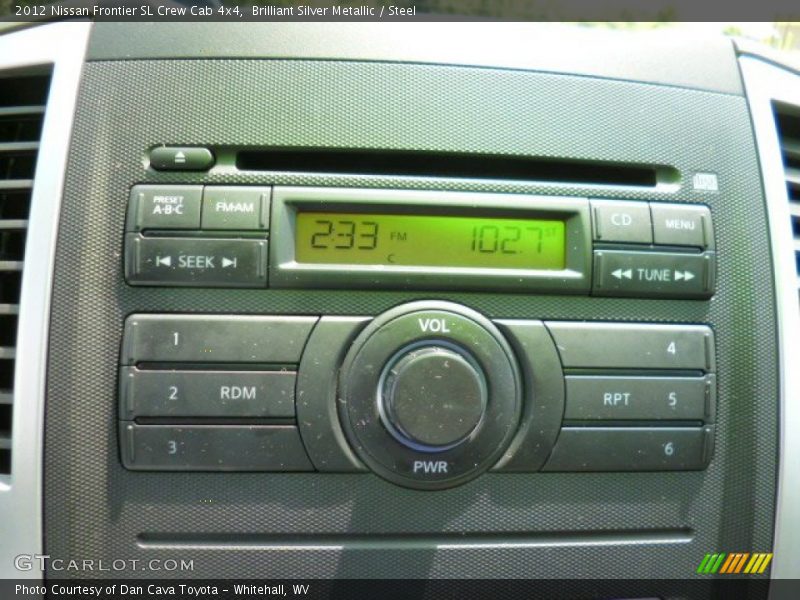 Brilliant Silver Metallic / Steel 2012 Nissan Frontier SL Crew Cab 4x4