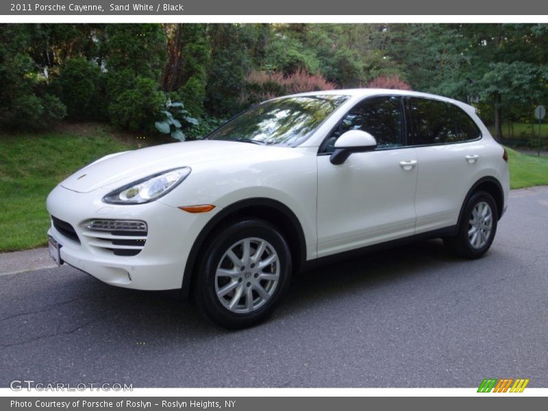 Sand White / Black 2011 Porsche Cayenne