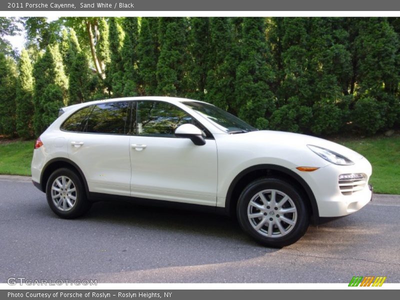 Sand White / Black 2011 Porsche Cayenne