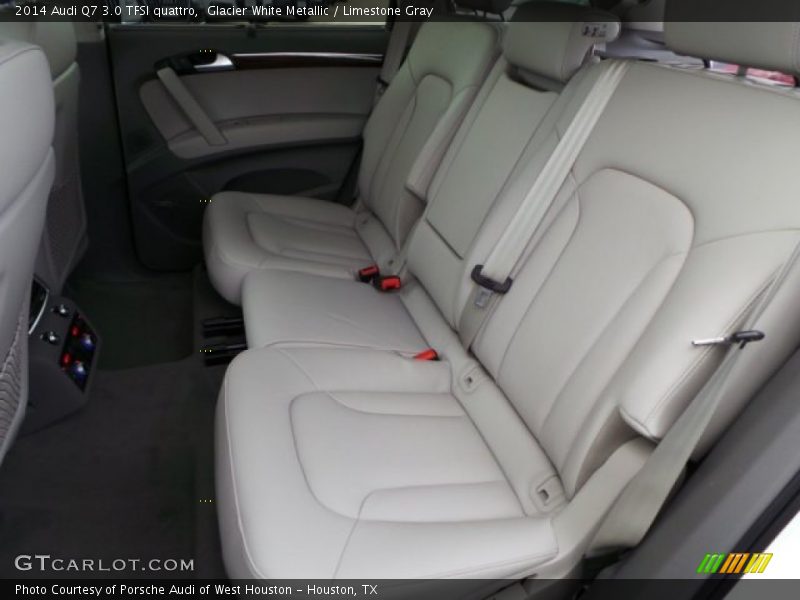 Rear Seat of 2014 Q7 3.0 TFSI quattro