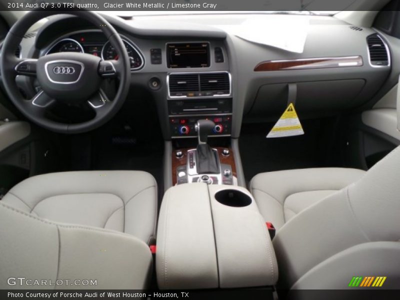 Dashboard of 2014 Q7 3.0 TFSI quattro