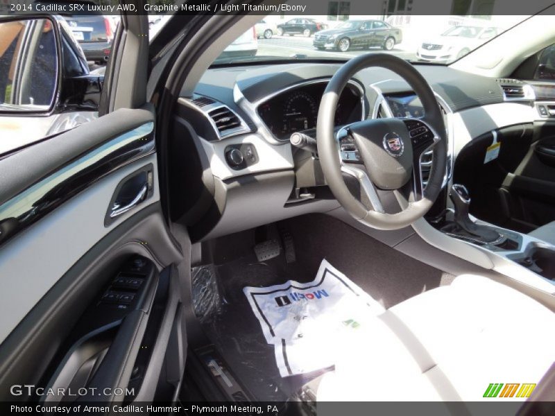 Graphite Metallic / Light Titanium/Ebony 2014 Cadillac SRX Luxury AWD