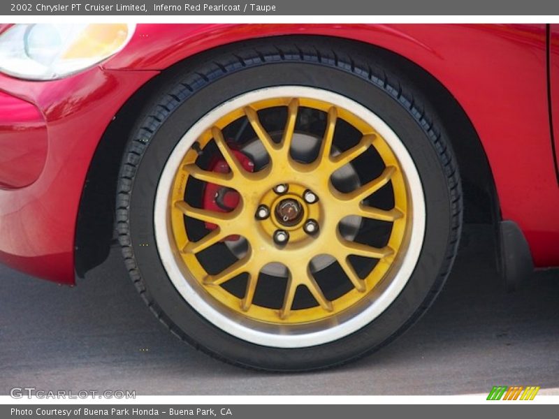 Inferno Red Pearlcoat / Taupe 2002 Chrysler PT Cruiser Limited