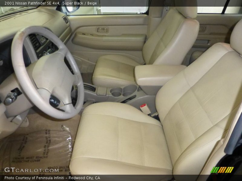 Super Black / Beige 2001 Nissan Pathfinder SE 4x4