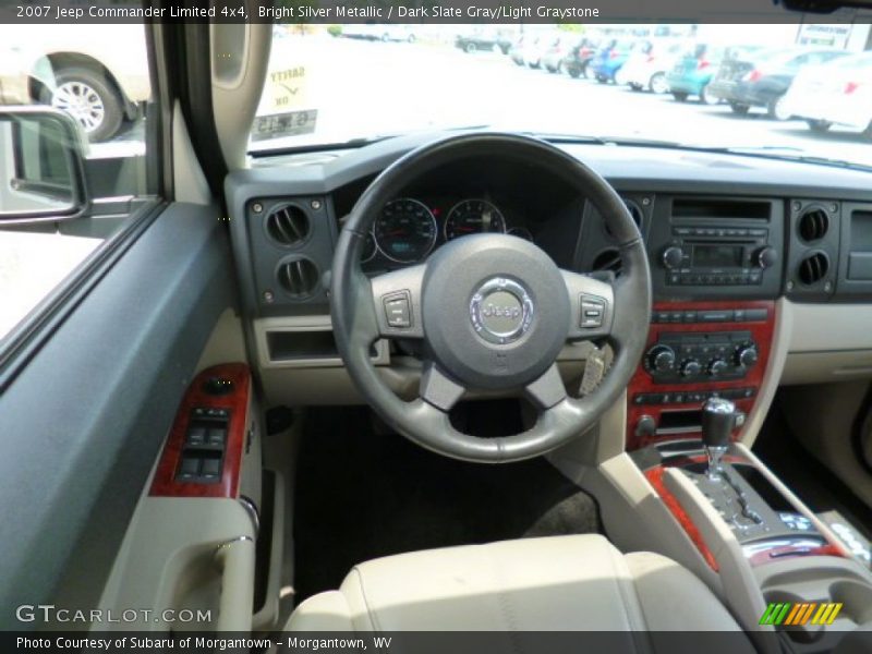 Bright Silver Metallic / Dark Slate Gray/Light Graystone 2007 Jeep Commander Limited 4x4