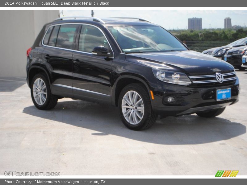 Deep Black Metallic / Black 2014 Volkswagen Tiguan SEL
