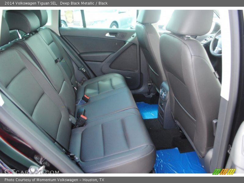 Deep Black Metallic / Black 2014 Volkswagen Tiguan SEL