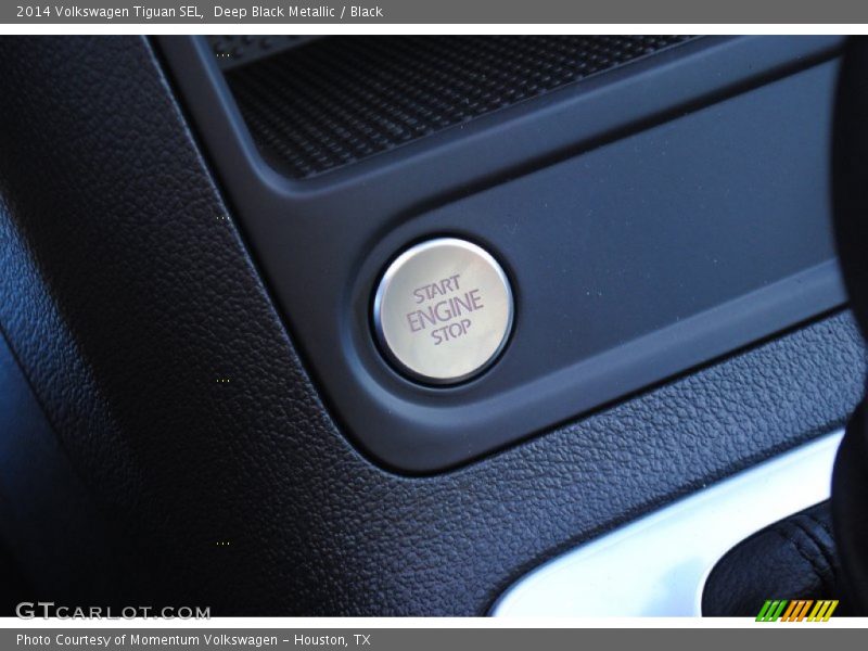 Deep Black Metallic / Black 2014 Volkswagen Tiguan SEL