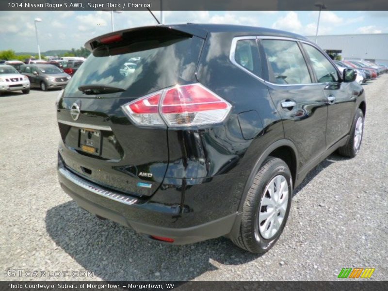 Super Black / Charcoal 2014 Nissan Rogue S AWD