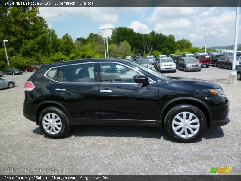 Super Black / Charcoal 2014 Nissan Rogue S AWD