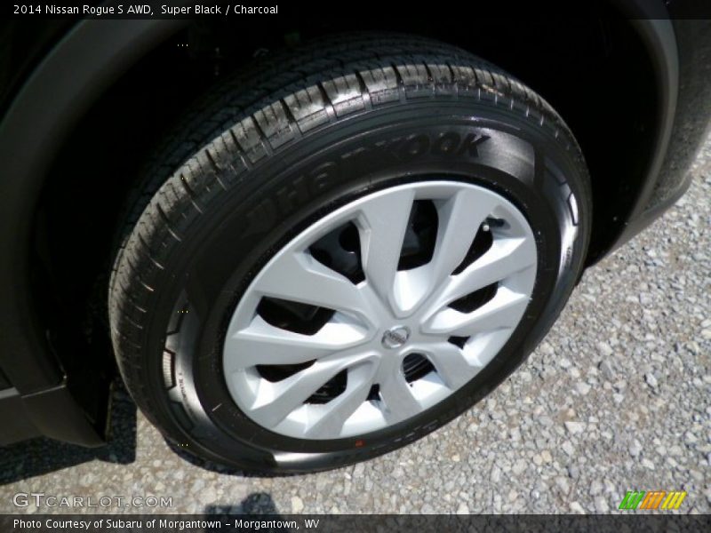 Super Black / Charcoal 2014 Nissan Rogue S AWD
