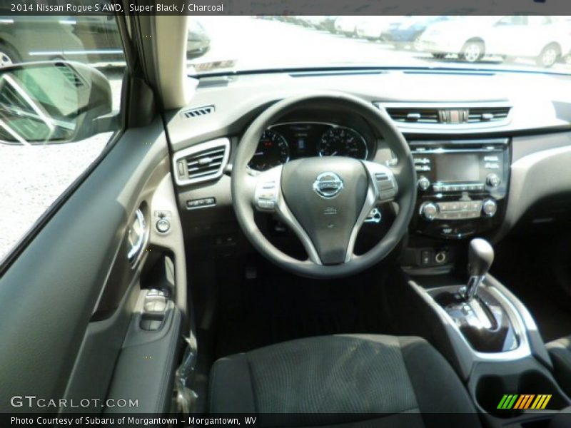 Super Black / Charcoal 2014 Nissan Rogue S AWD