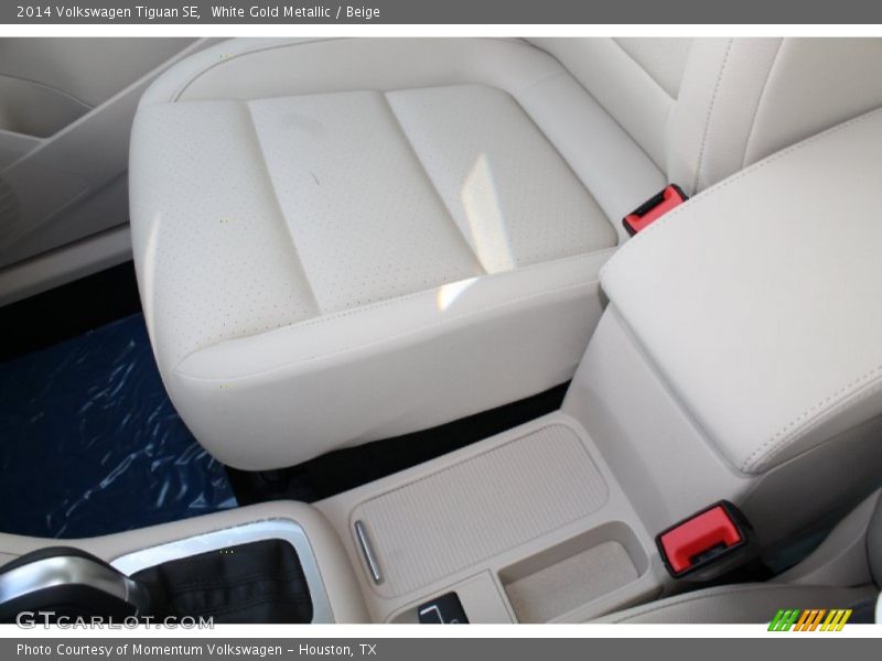 White Gold Metallic / Beige 2014 Volkswagen Tiguan SE