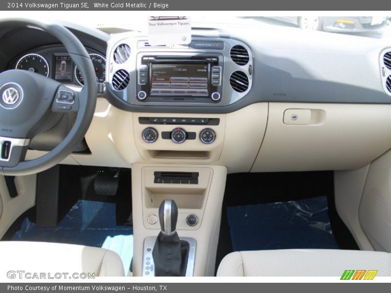 White Gold Metallic / Beige 2014 Volkswagen Tiguan SE