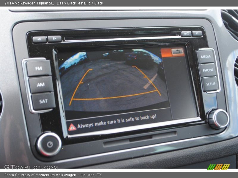 Deep Black Metallic / Black 2014 Volkswagen Tiguan SE