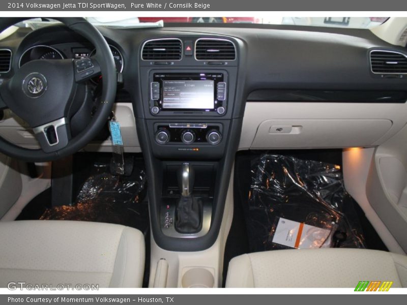 Pure White / Cornsilk Beige 2014 Volkswagen Jetta TDI SportWagen