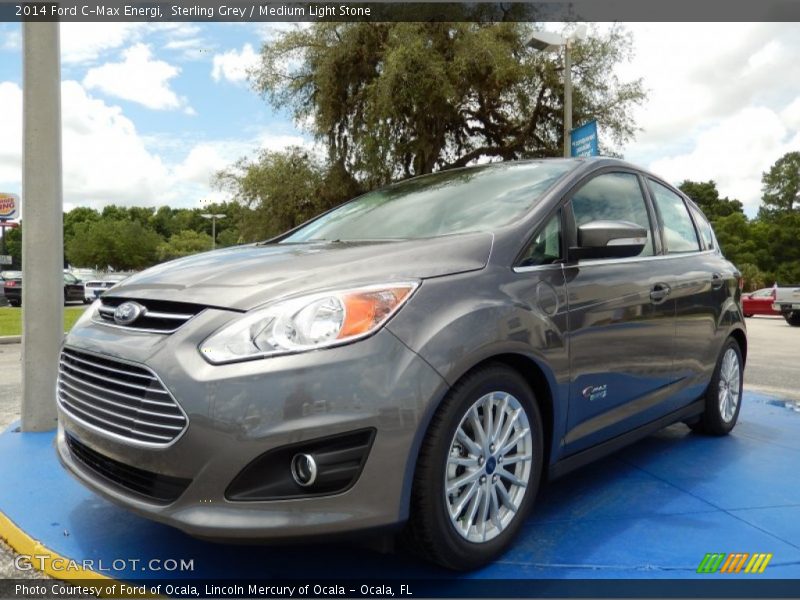 Front 3/4 View of 2014 C-Max Energi