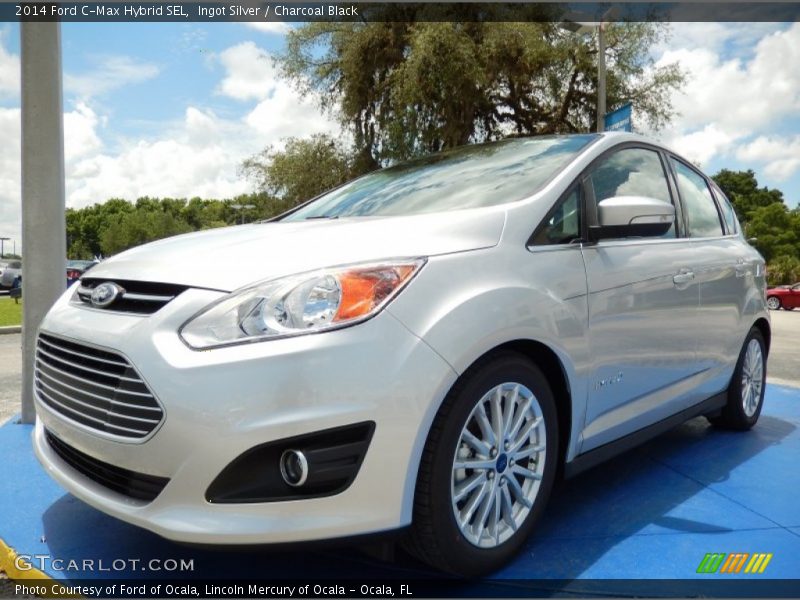 Front 3/4 View of 2014 C-Max Hybrid SEL