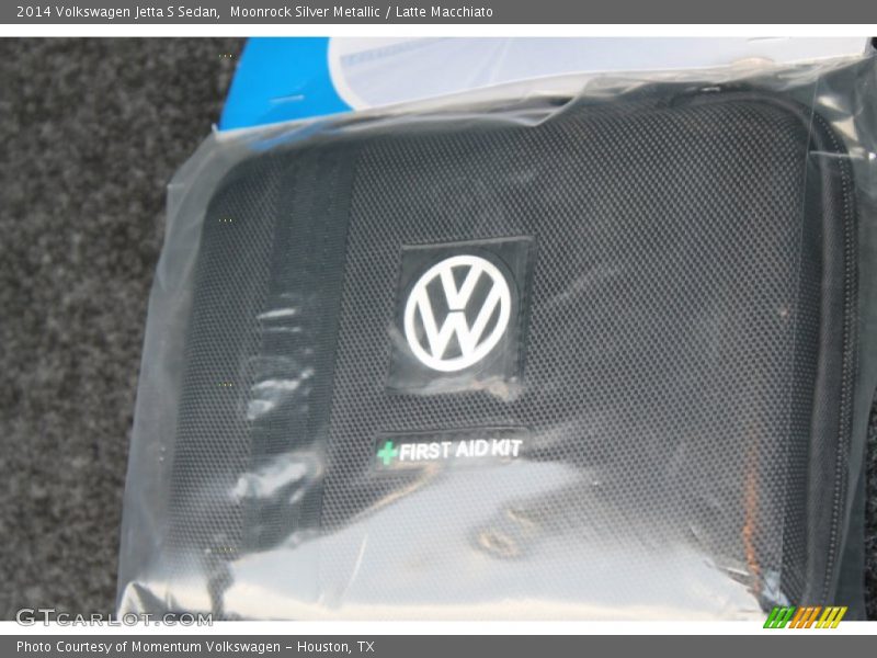 Moonrock Silver Metallic / Latte Macchiato 2014 Volkswagen Jetta S Sedan