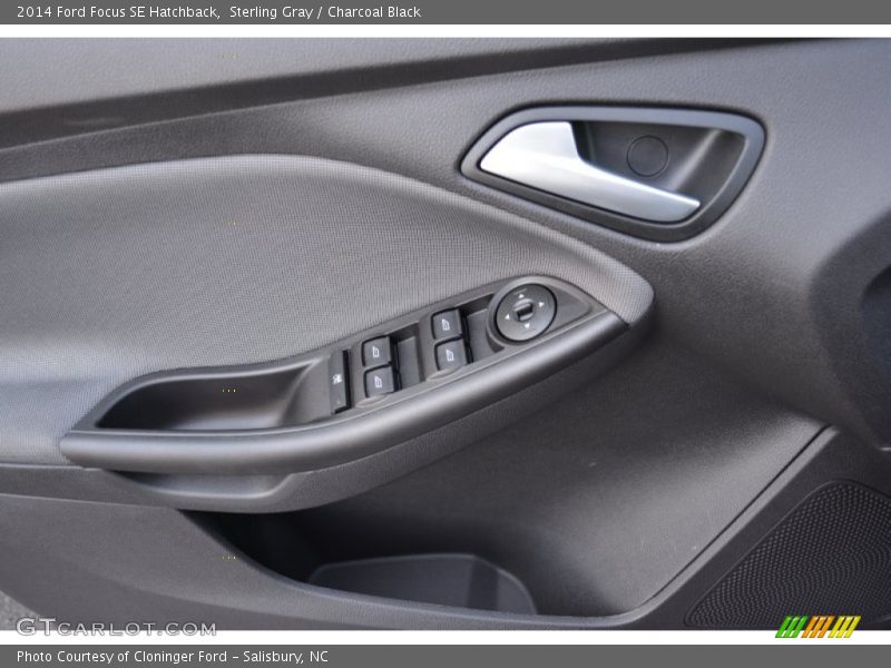 Sterling Gray / Charcoal Black 2014 Ford Focus SE Hatchback