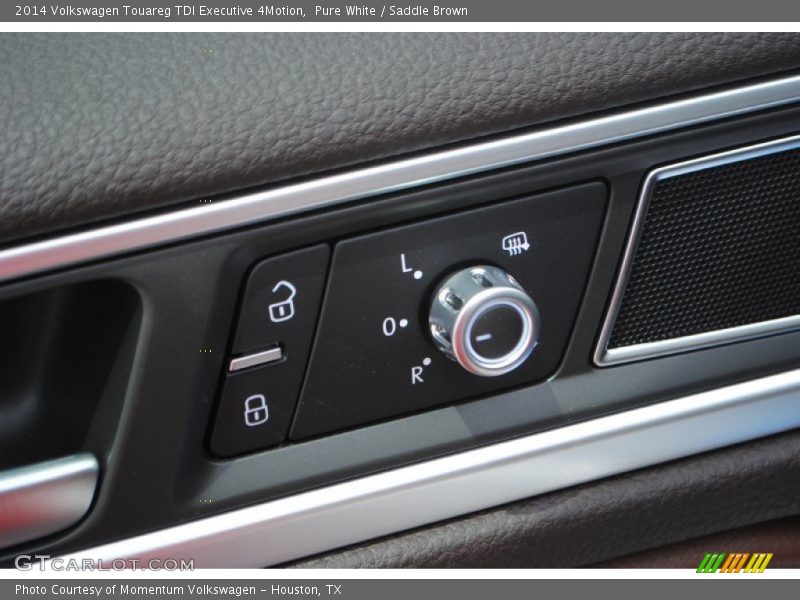 Pure White / Saddle Brown 2014 Volkswagen Touareg TDI Executive 4Motion