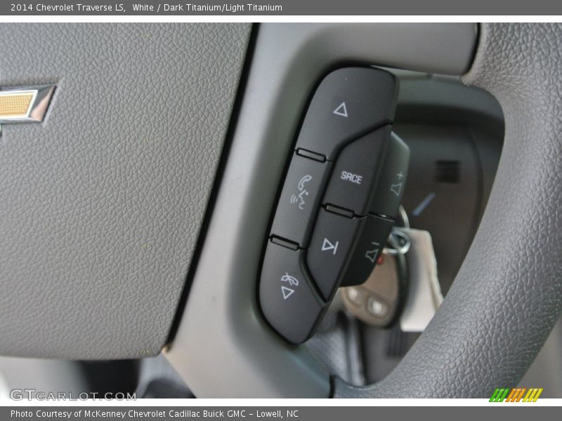 White / Dark Titanium/Light Titanium 2014 Chevrolet Traverse LS