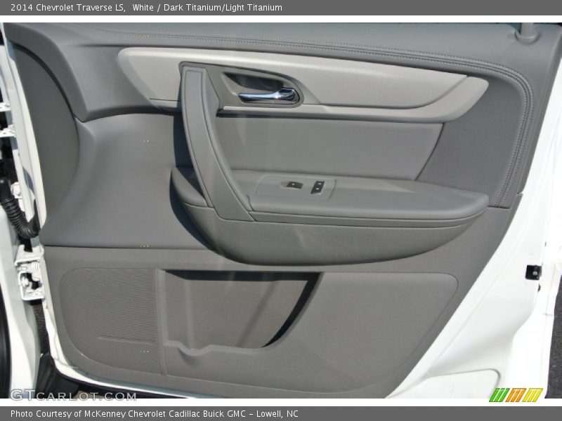 White / Dark Titanium/Light Titanium 2014 Chevrolet Traverse LS