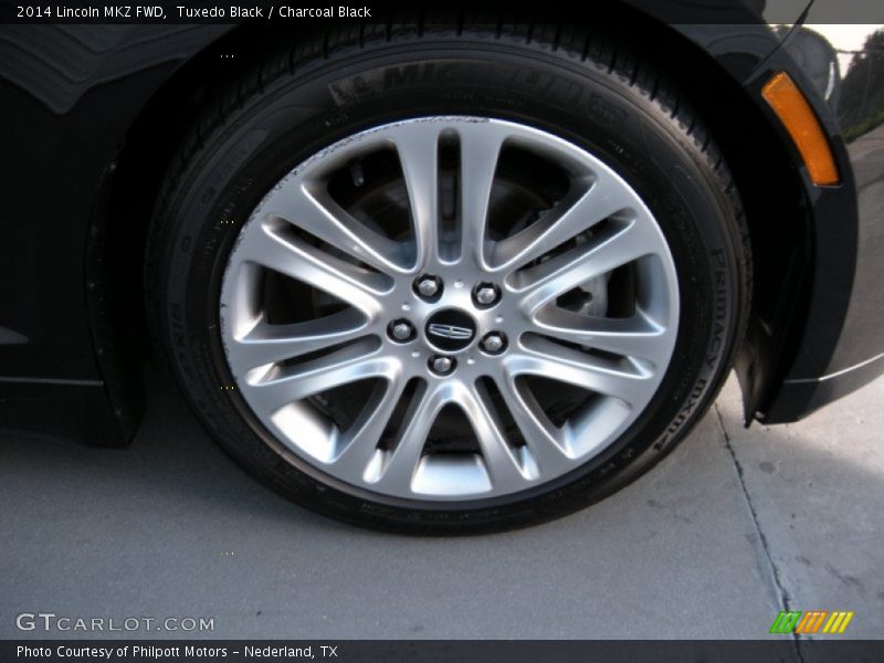 Tuxedo Black / Charcoal Black 2014 Lincoln MKZ FWD
