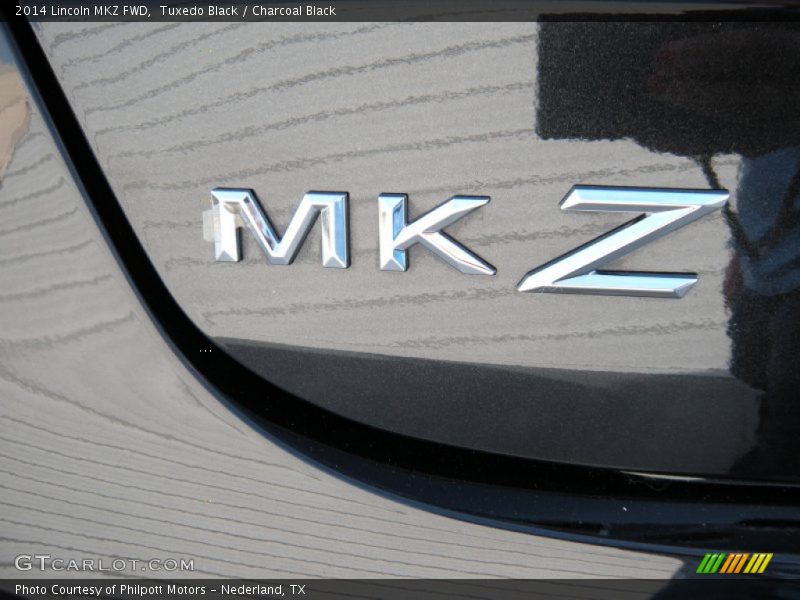 Tuxedo Black / Charcoal Black 2014 Lincoln MKZ FWD
